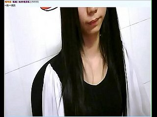 Vest-pocket-sized fille se masturber sur webcam - myxcamgirl.com